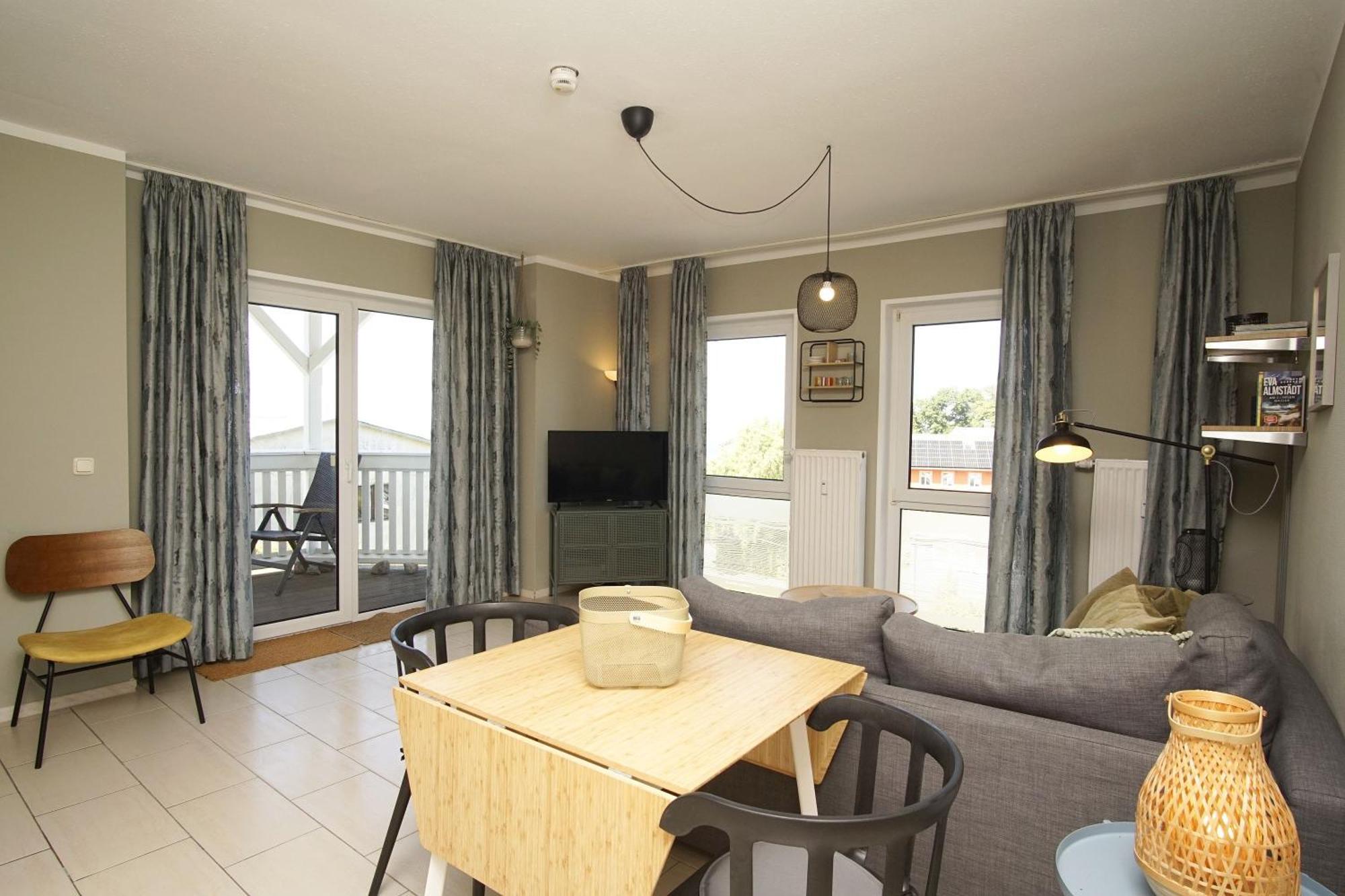 Die Ferienwohnung Ostseepanorama In Der Villa Joksch 洛米 外观 照片
